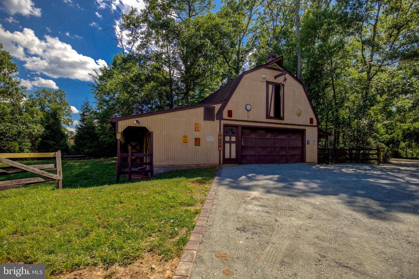 813 Blacks Hill Road photo 84