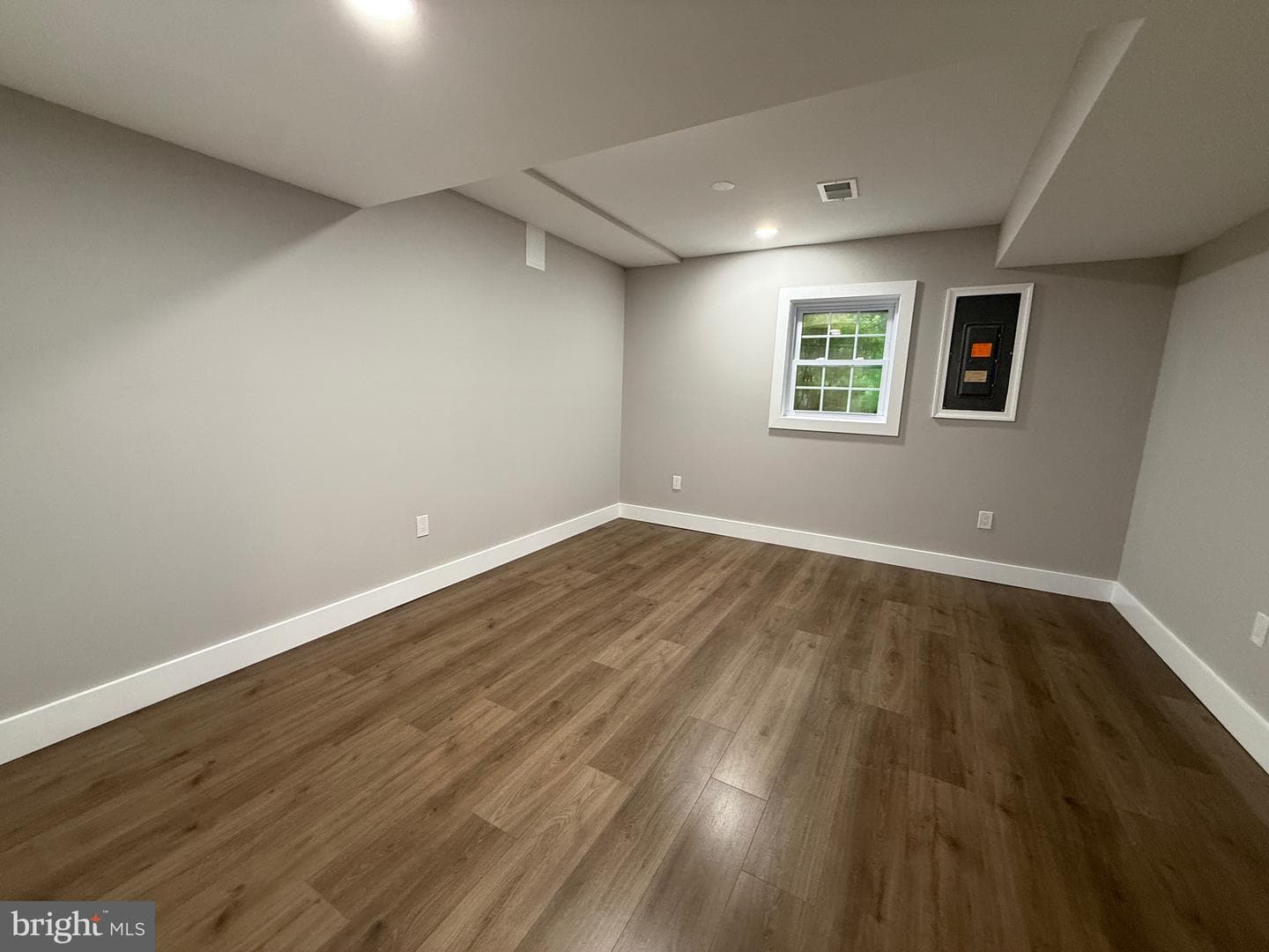 7937 Saint George Court photo 21