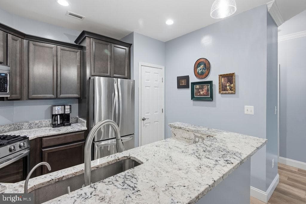 14321 Climbing Rose Way #204 photo 6
