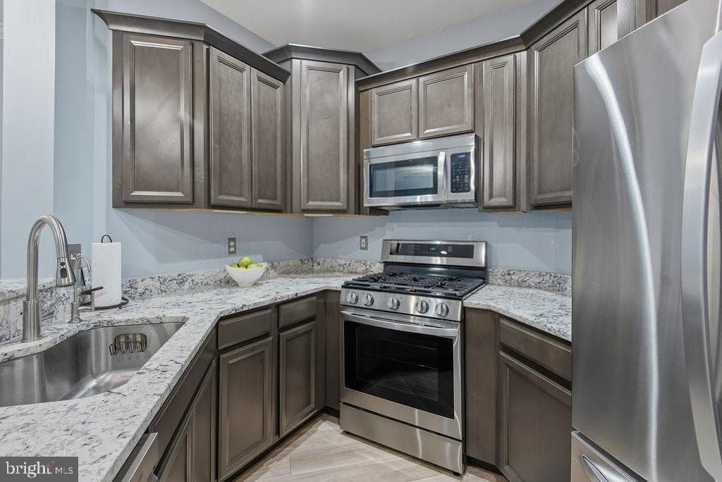 14321 Climbing Rose Way #204 photo 7