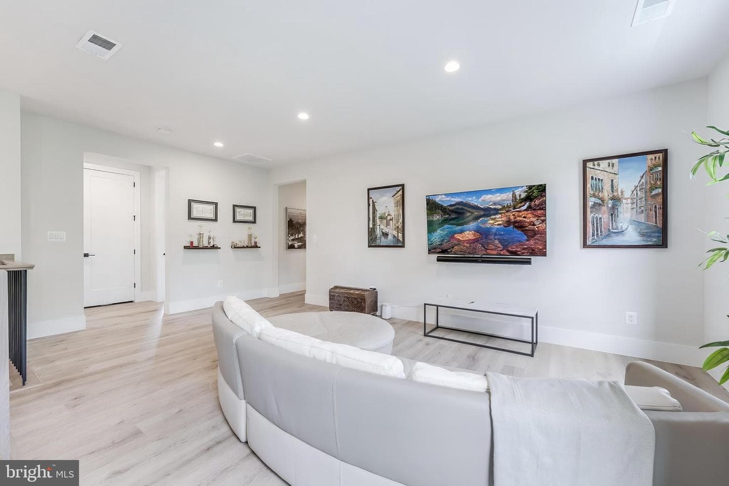 665 Stratford Hill Court photo 42