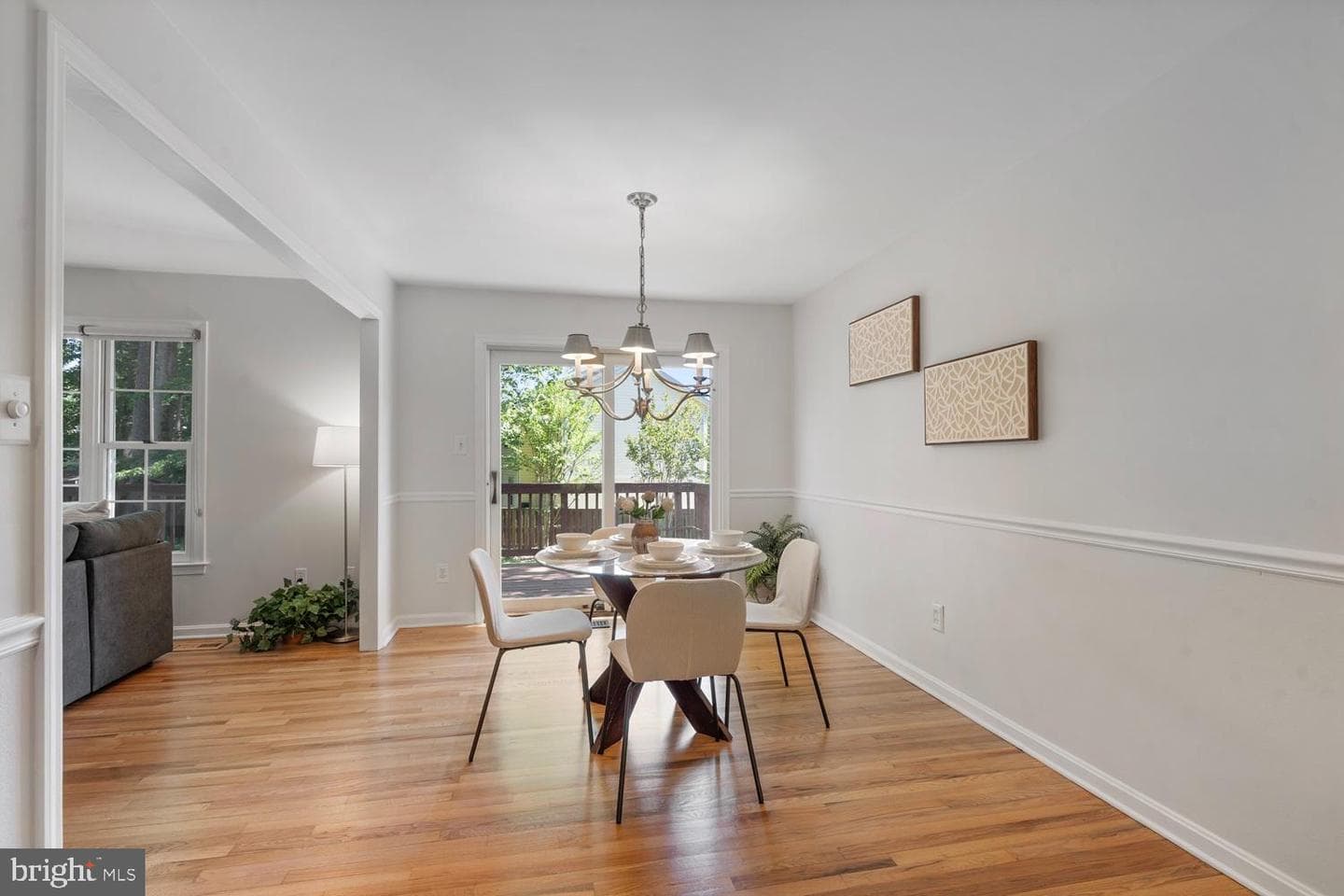9501 Wallingford Drive photo 4