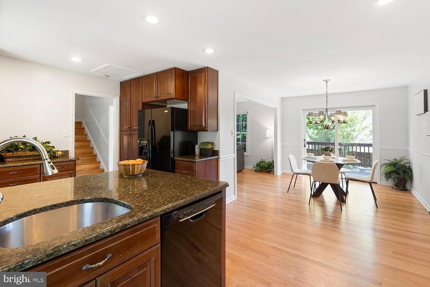 9501 Wallingford Drive photo 9
