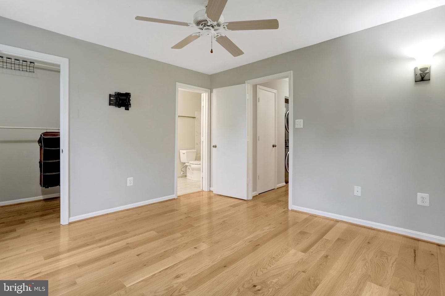6906 Victoria Drive #k photo 17