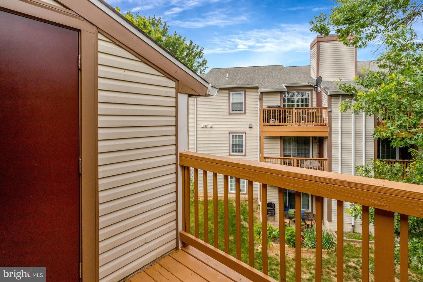 6906 Victoria Drive #k photo 33