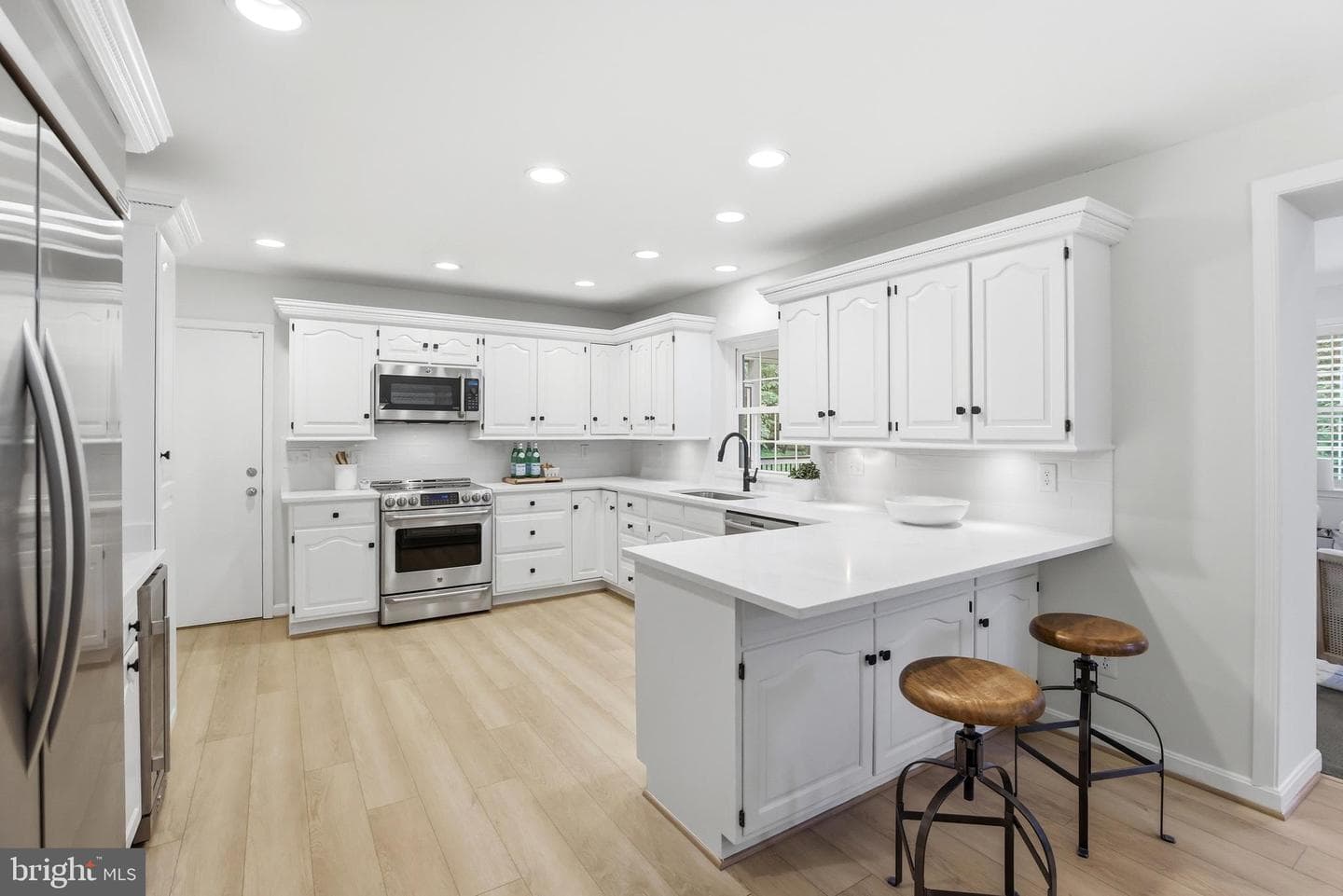 3022 Fox Den Ln photo 16