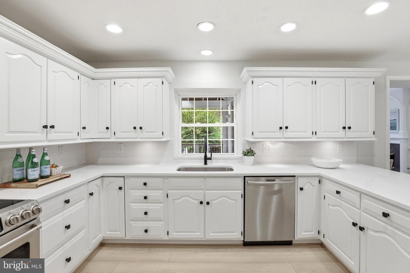 3022 Fox Den Ln photo 17