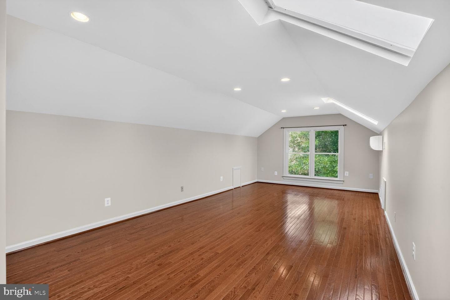 7007 Devereux Circle Drive photo 39