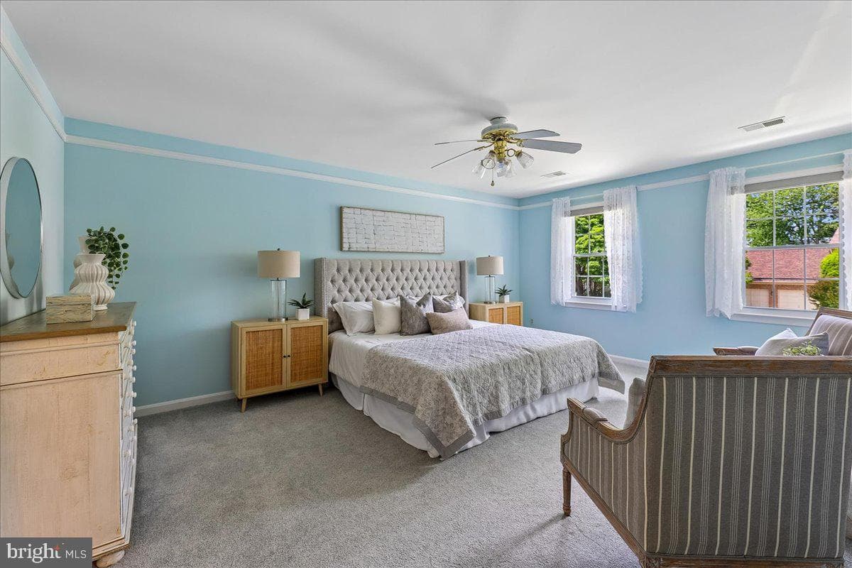 9804 Dansk Court photo 24