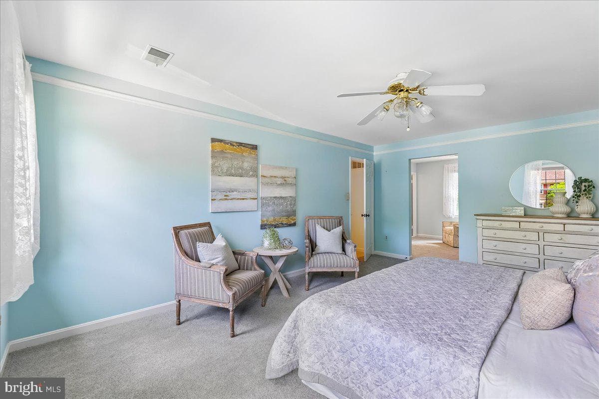 9804 Dansk Court photo 26