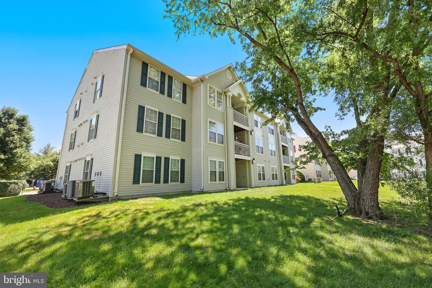 7525 Snowpea Court #94 photo 23