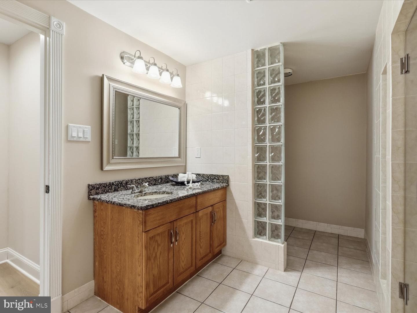 5384 Ashleigh Road photo 35