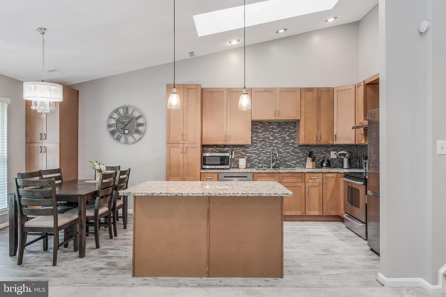 10060 Wood Sorrels Lane photo 4