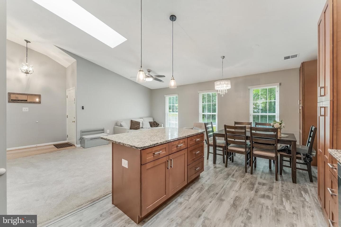 10060 Wood Sorrels Lane photo 5