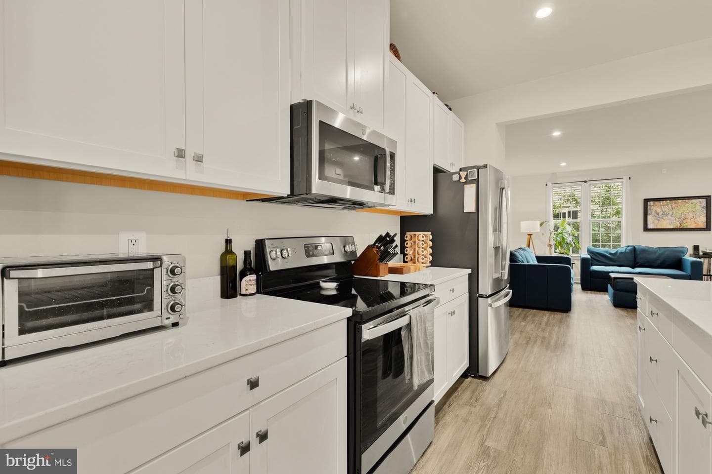 7831 Francis Dickens Lane photo 17