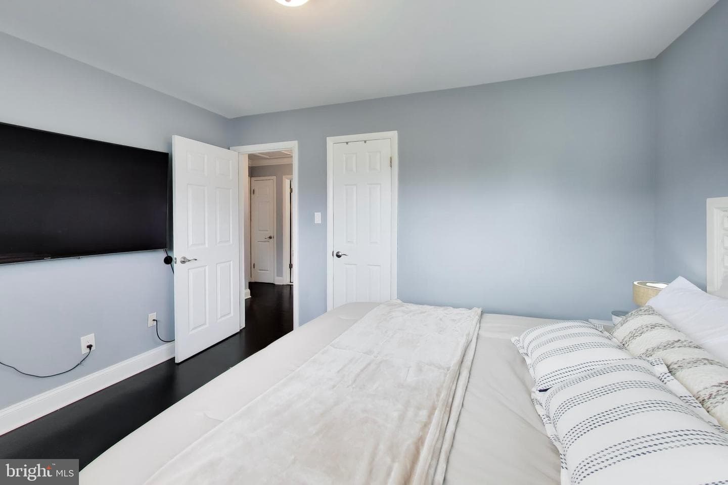 7107 Healy Drive photo 17