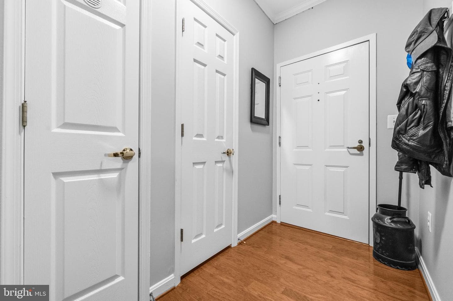 1860 Stratford Park Pl # 103 photo 4