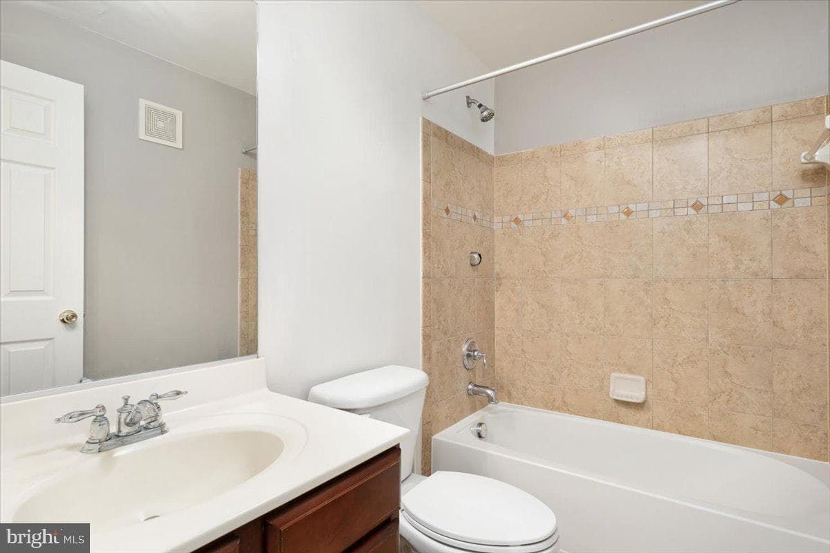 4424 Eastwick Court #a photo 13