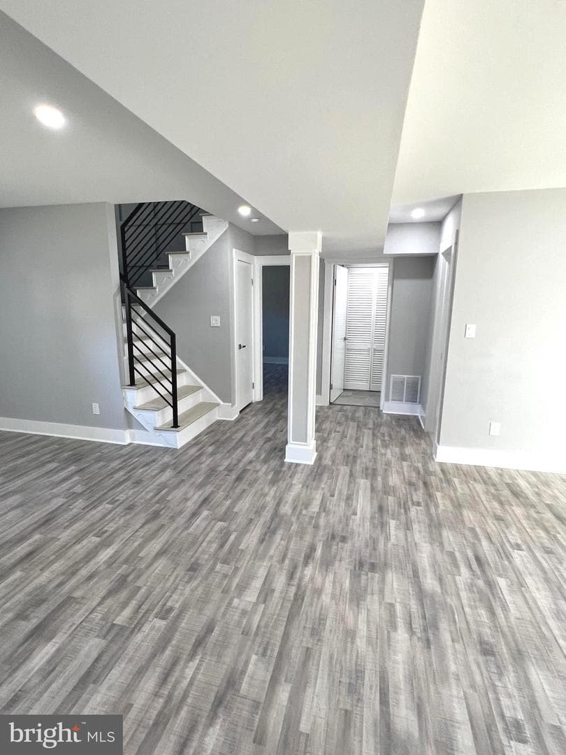 8638 Vernon Avenue photo 29