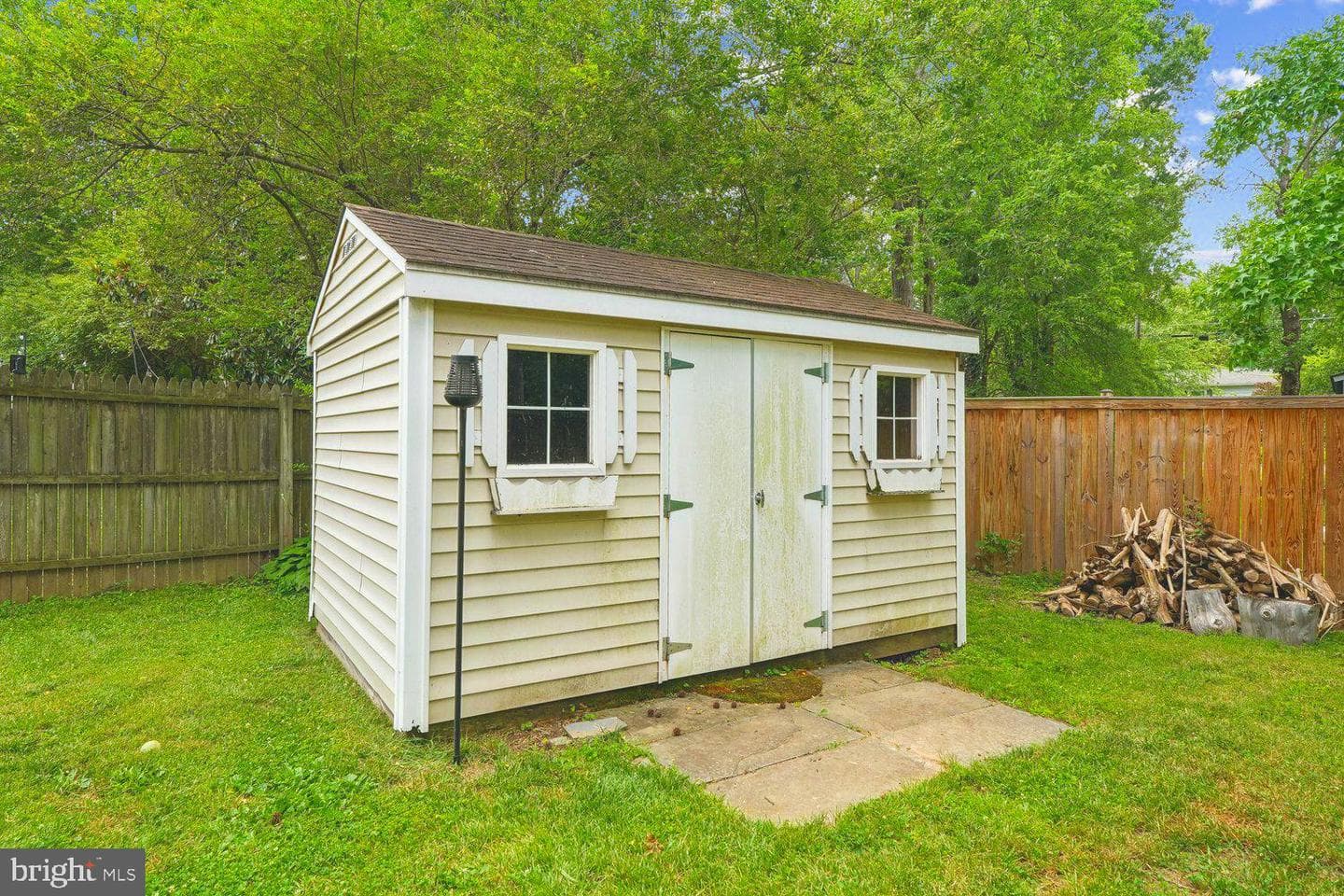 8638 Vernon Avenue photo 49