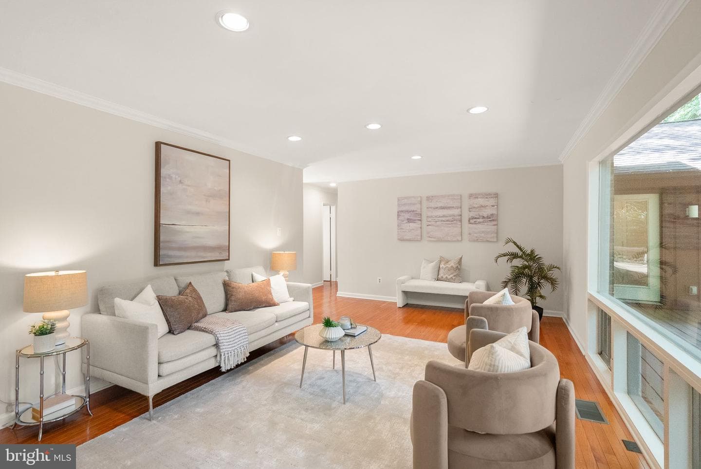4227 Elizabeth Lane photo 10