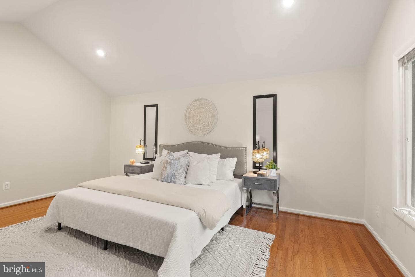 4227 Elizabeth Lane photo 32
