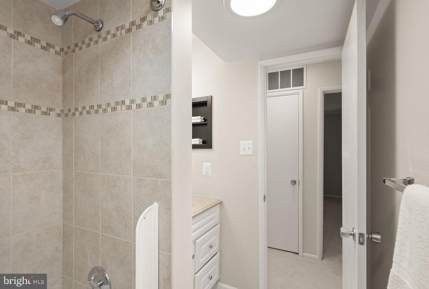 4227 Elizabeth Lane photo 60
