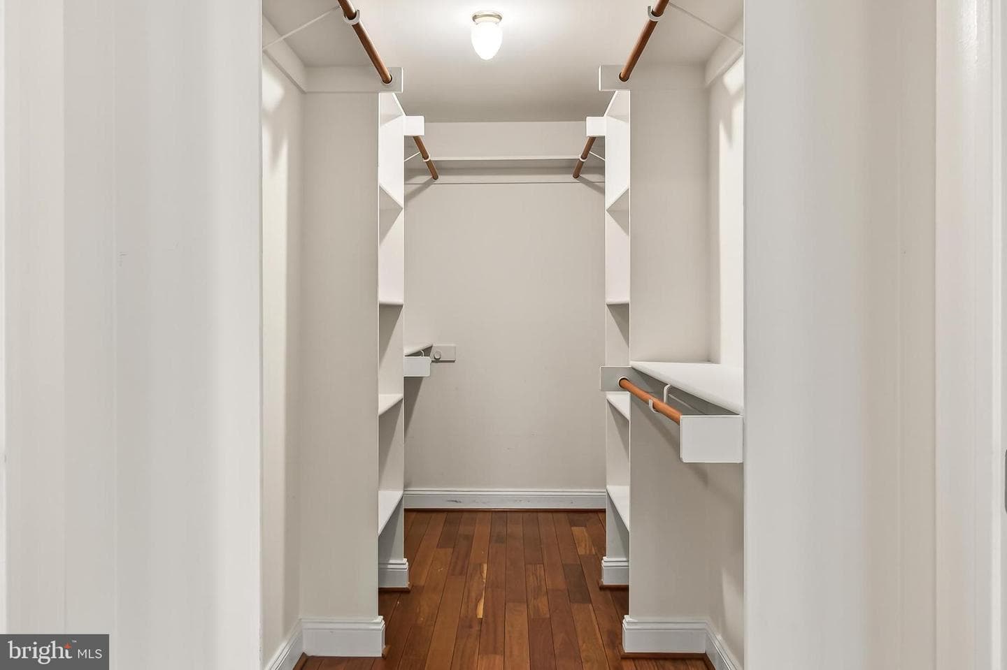 7705 Magarity Road photo 32