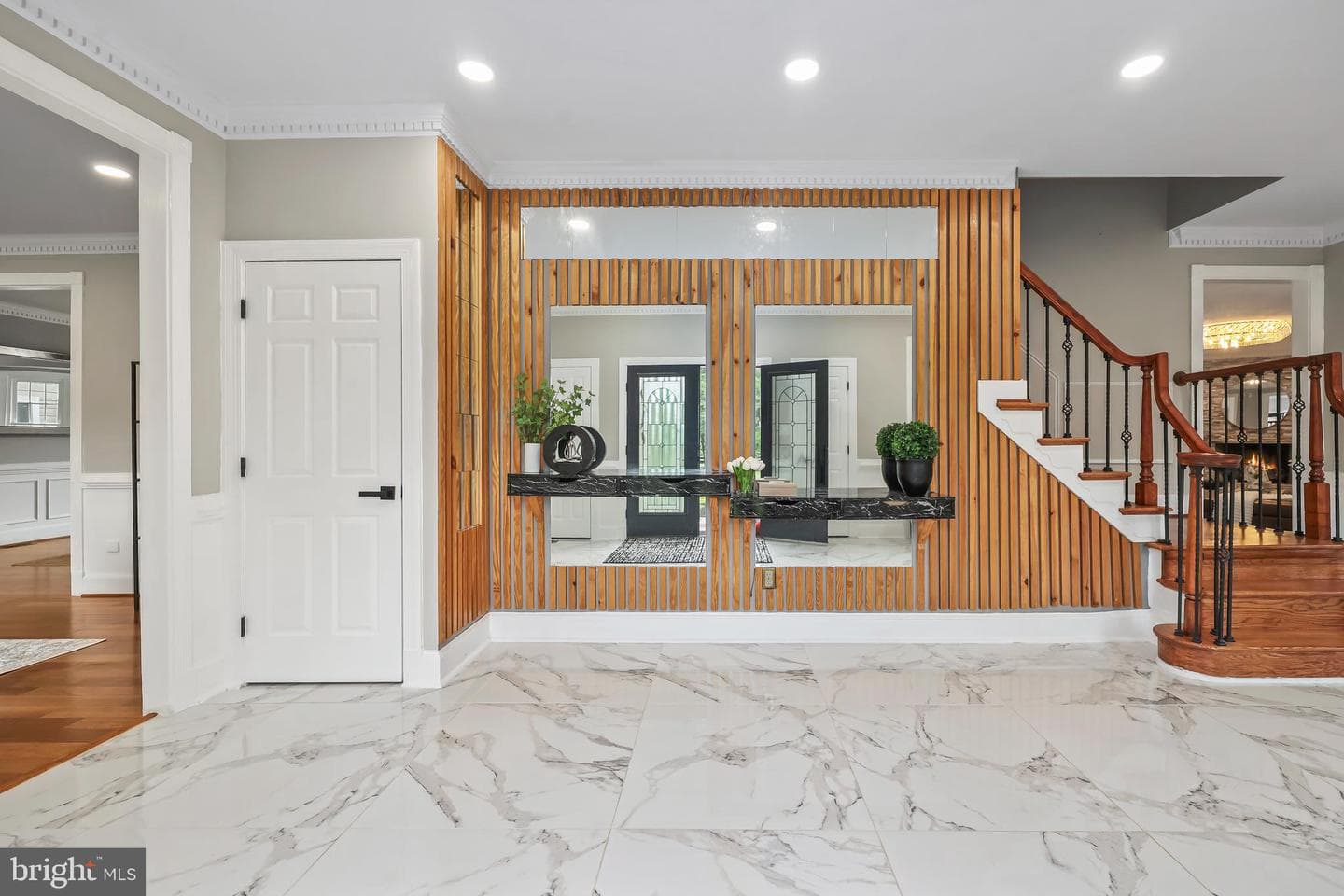 517 Seneca Road photo 11