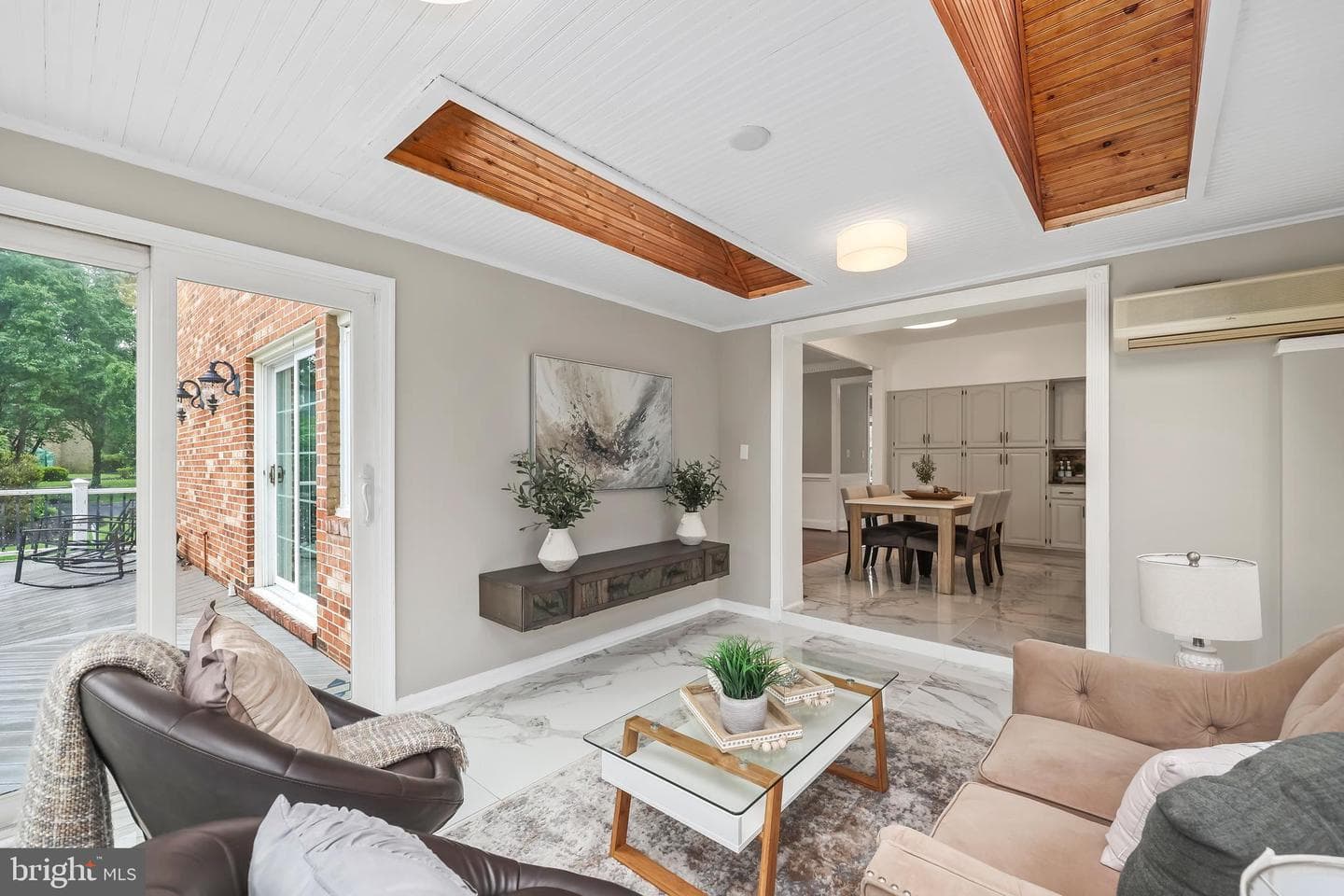 517 Seneca Road photo 25