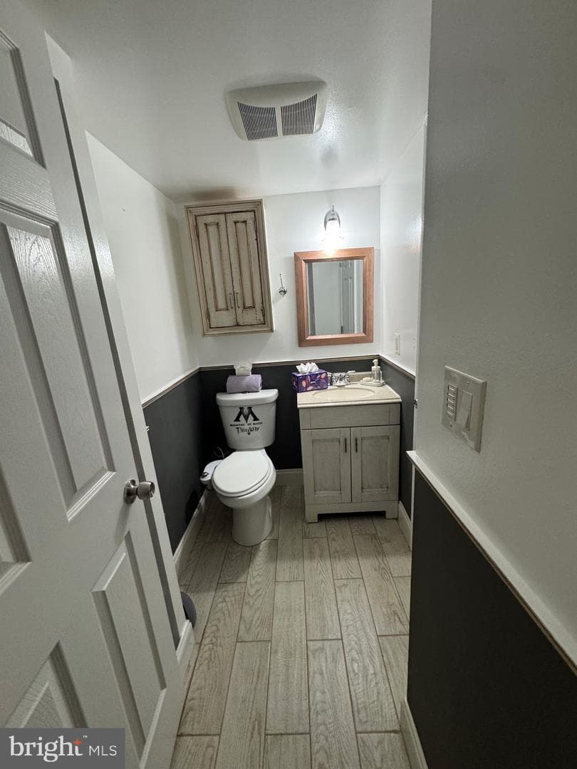 8353 Dunham Court #640 photo 6