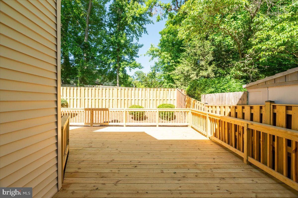 7928 Gambrill Ct photo 30