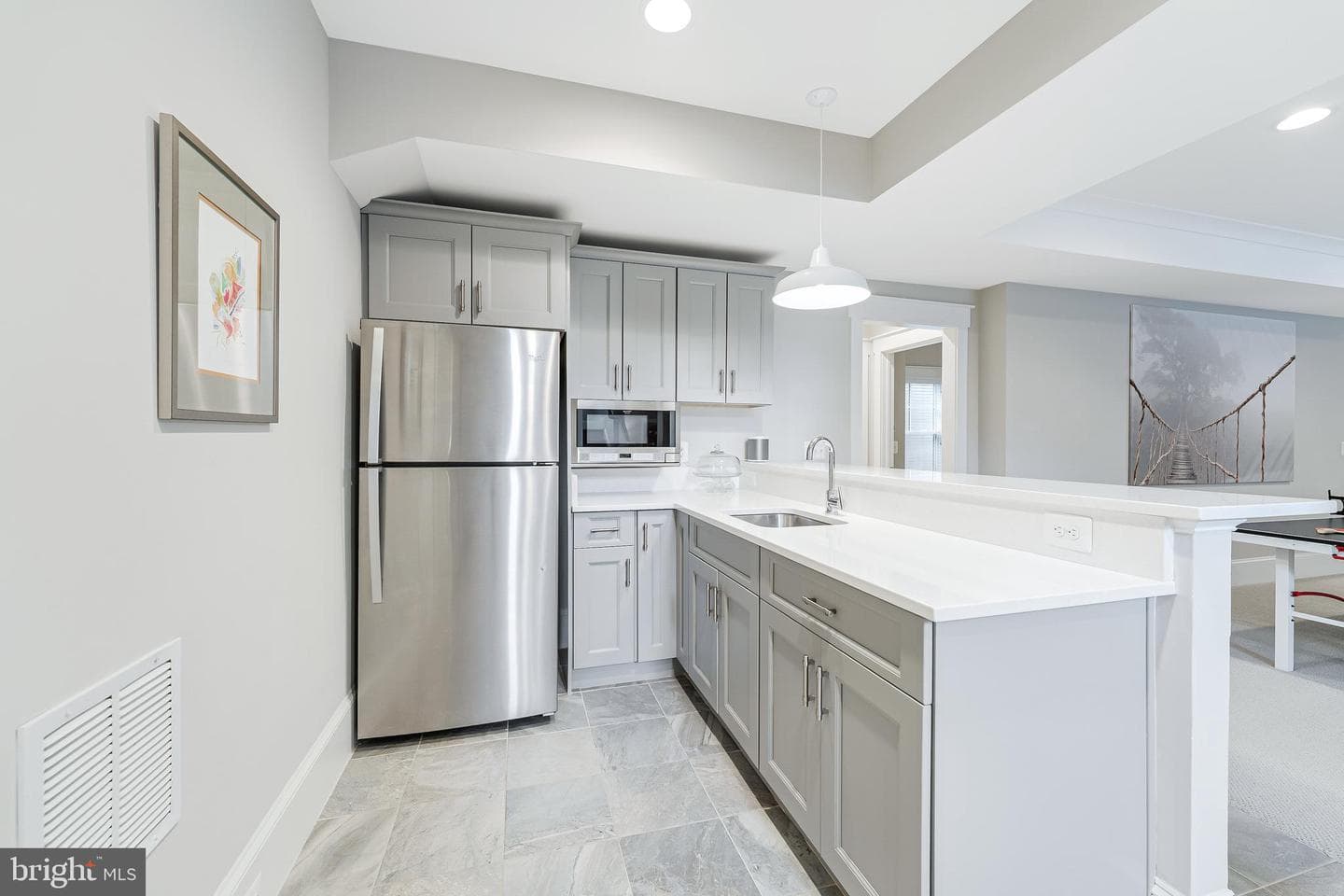 916 Desale Street SW photo 59