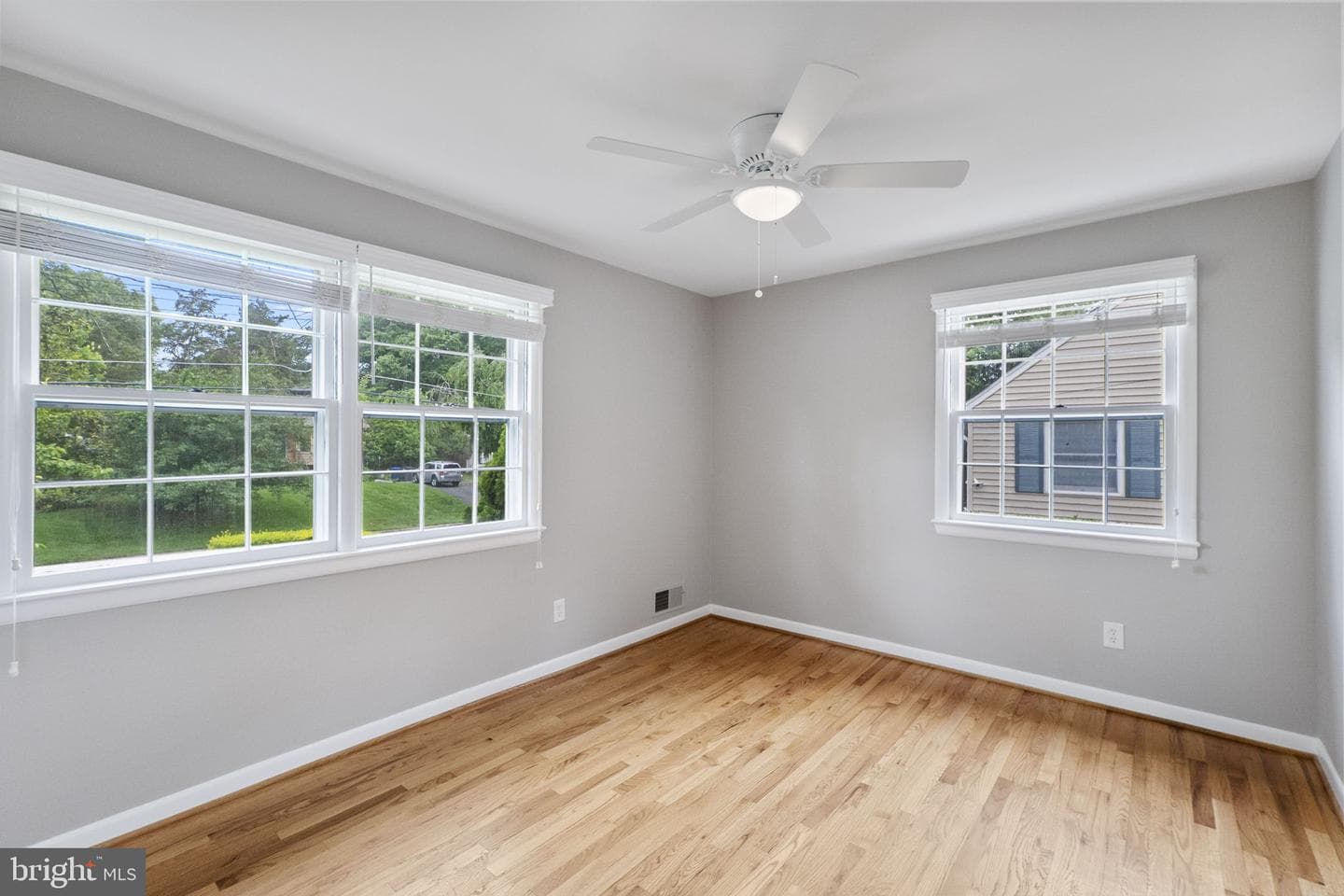 8319 W Boulevard Drive photo 28