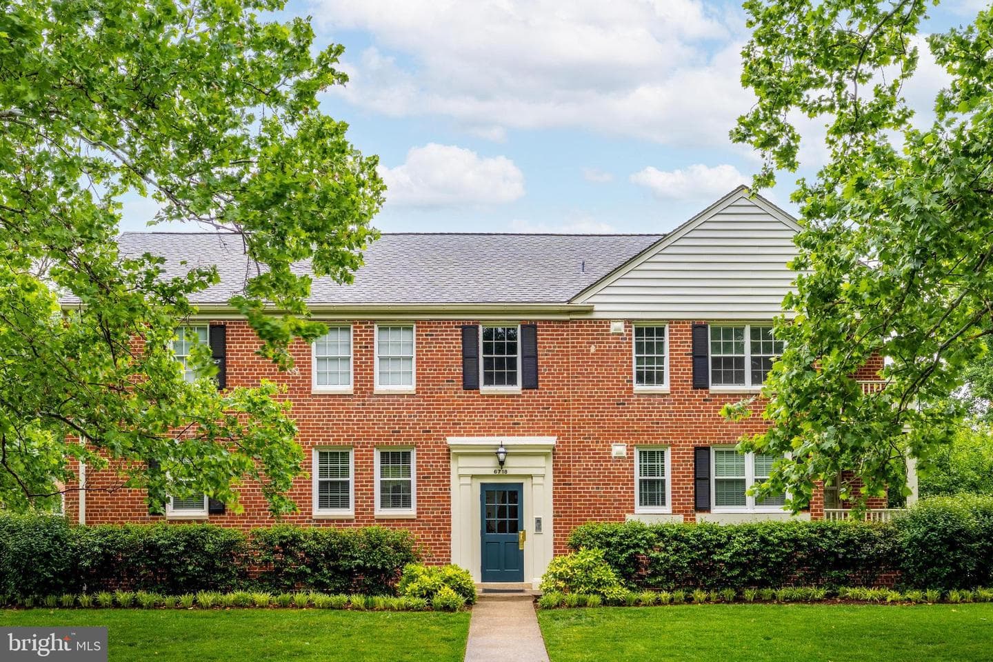 6718 W Wakefield Drive #b2
