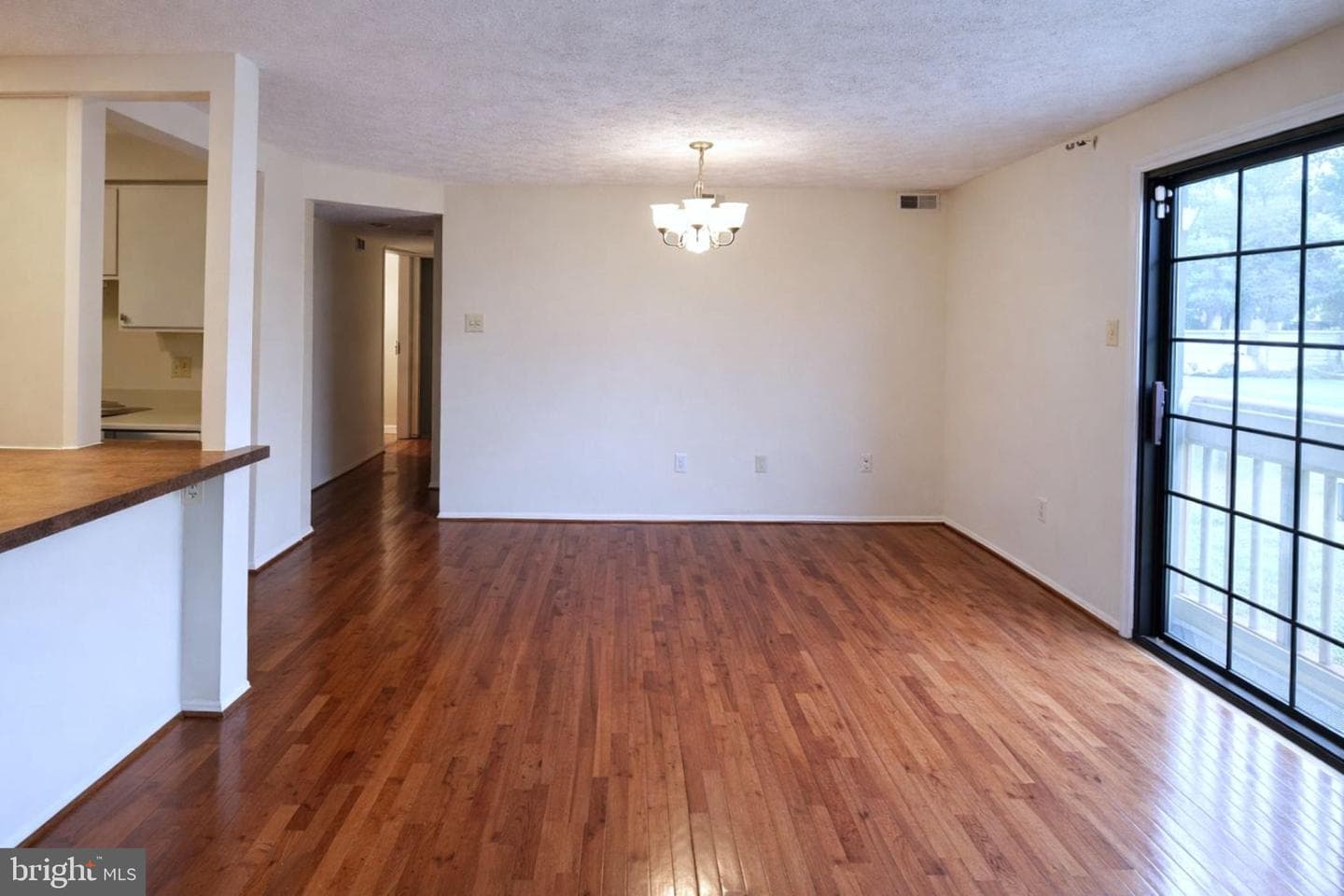 8382 Brockham Drive #f photo 4