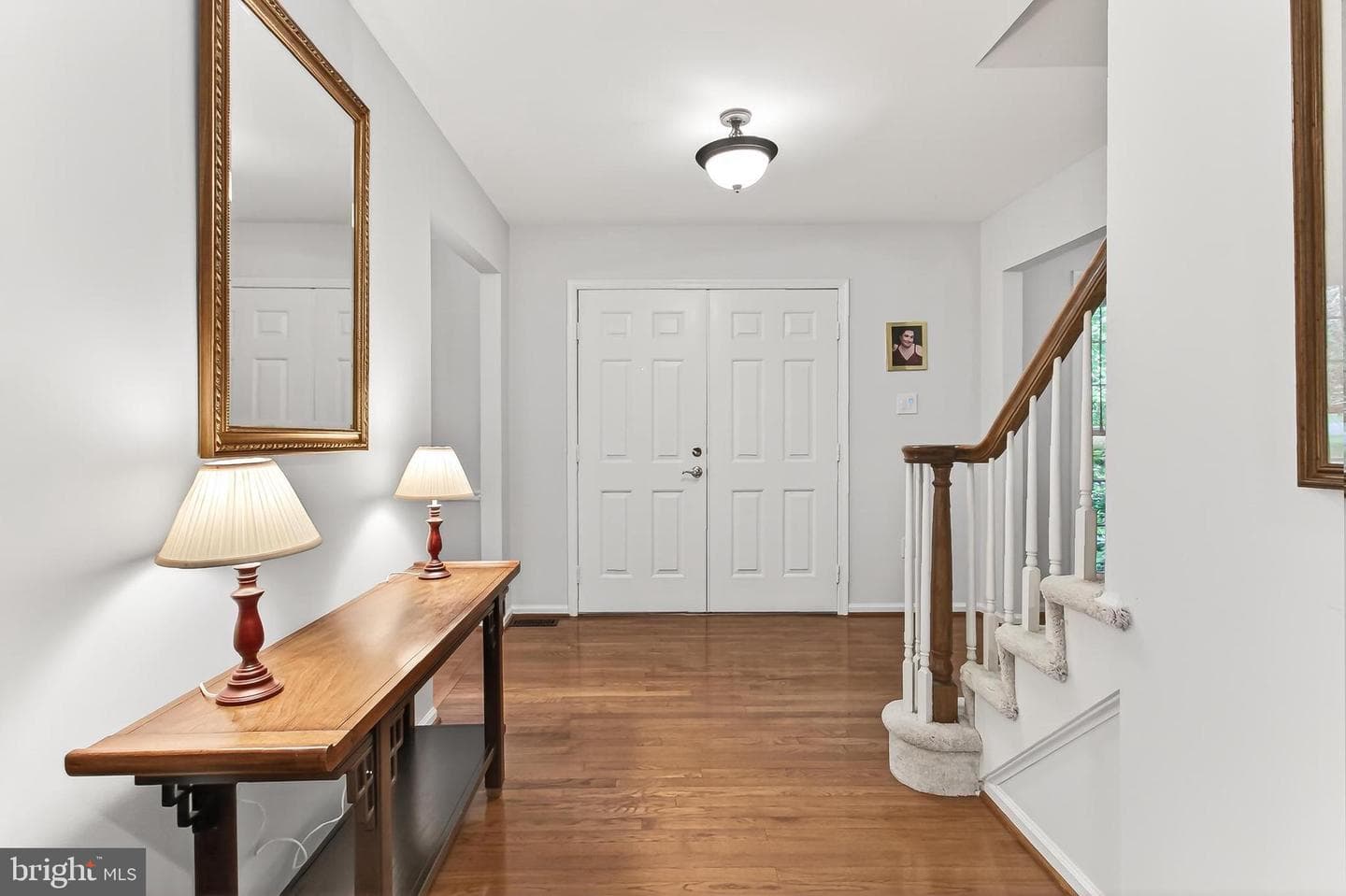 6042 Makely Drive photo 3