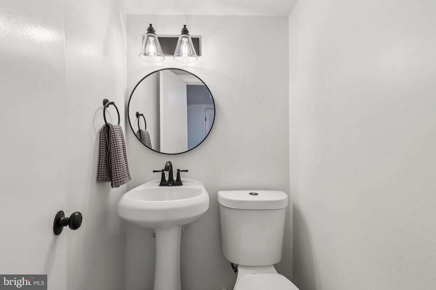 4321 Gramercy Circle photo 20