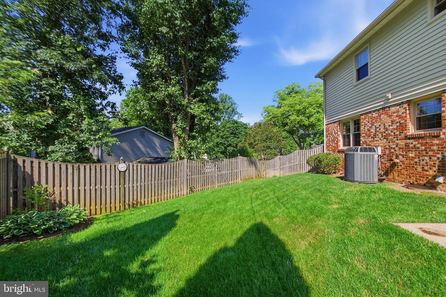 9385 Saddlemount Court photo 49