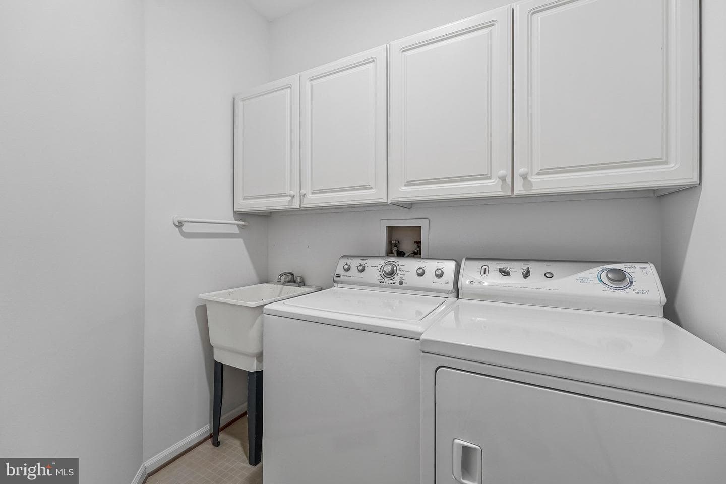 10003 Donal Lane photo 43