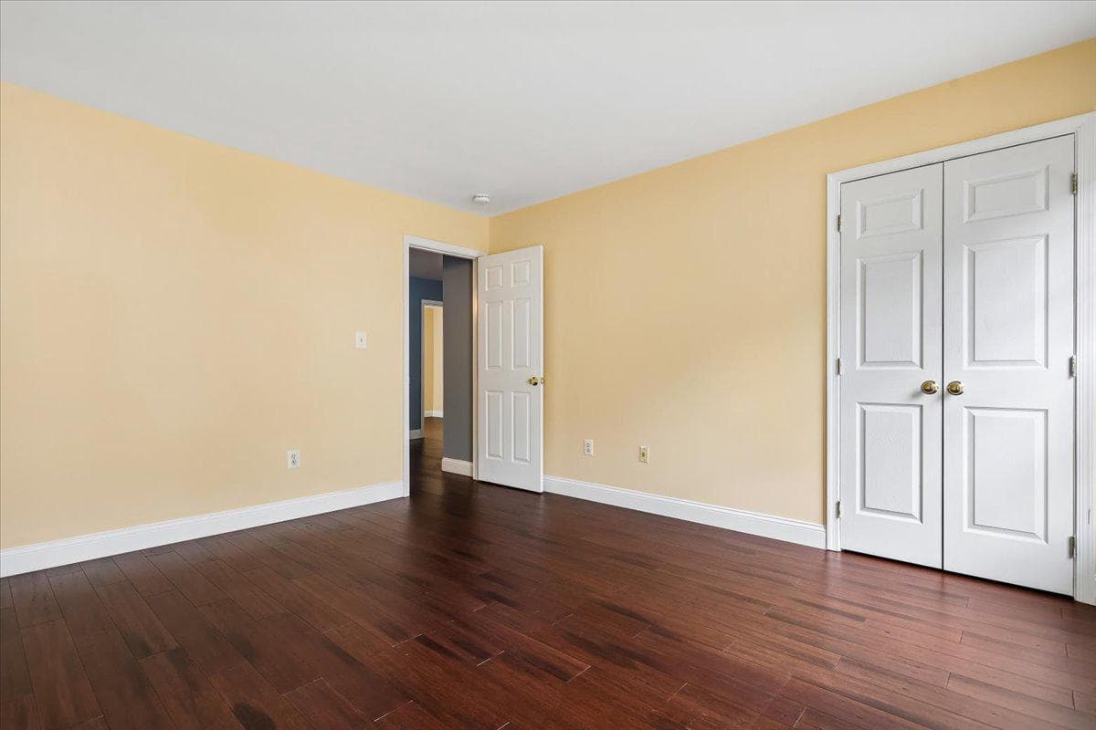 6859 Colonel Taylor Lane photo 22