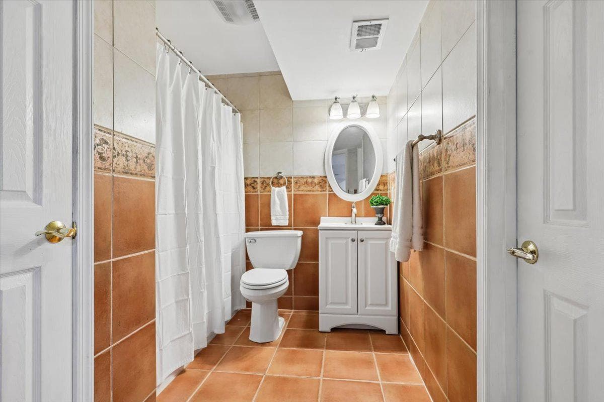 6859 Colonel Taylor Lane photo 33