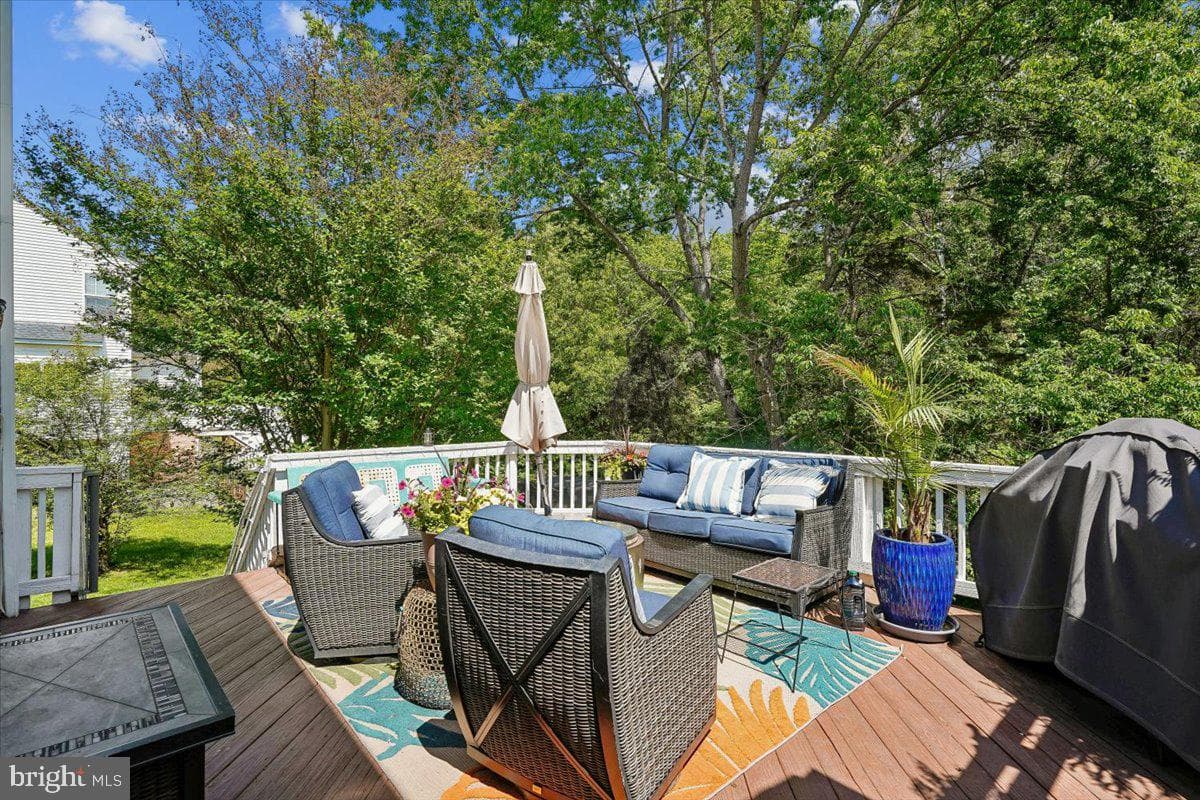 6859 Colonel Taylor Lane photo 38