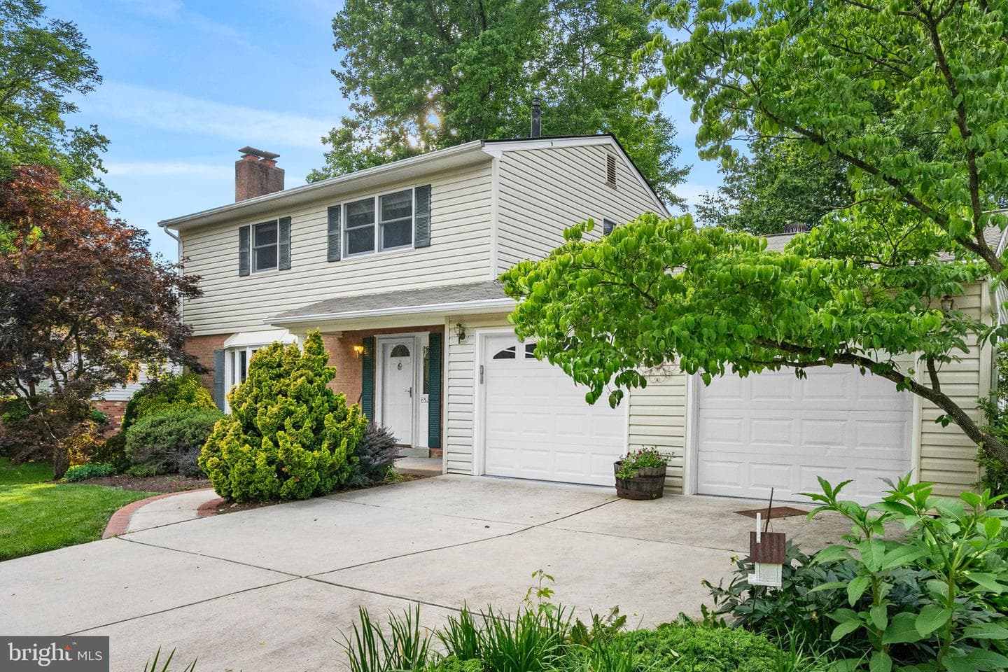 8522 Fairburn Drive photo 42