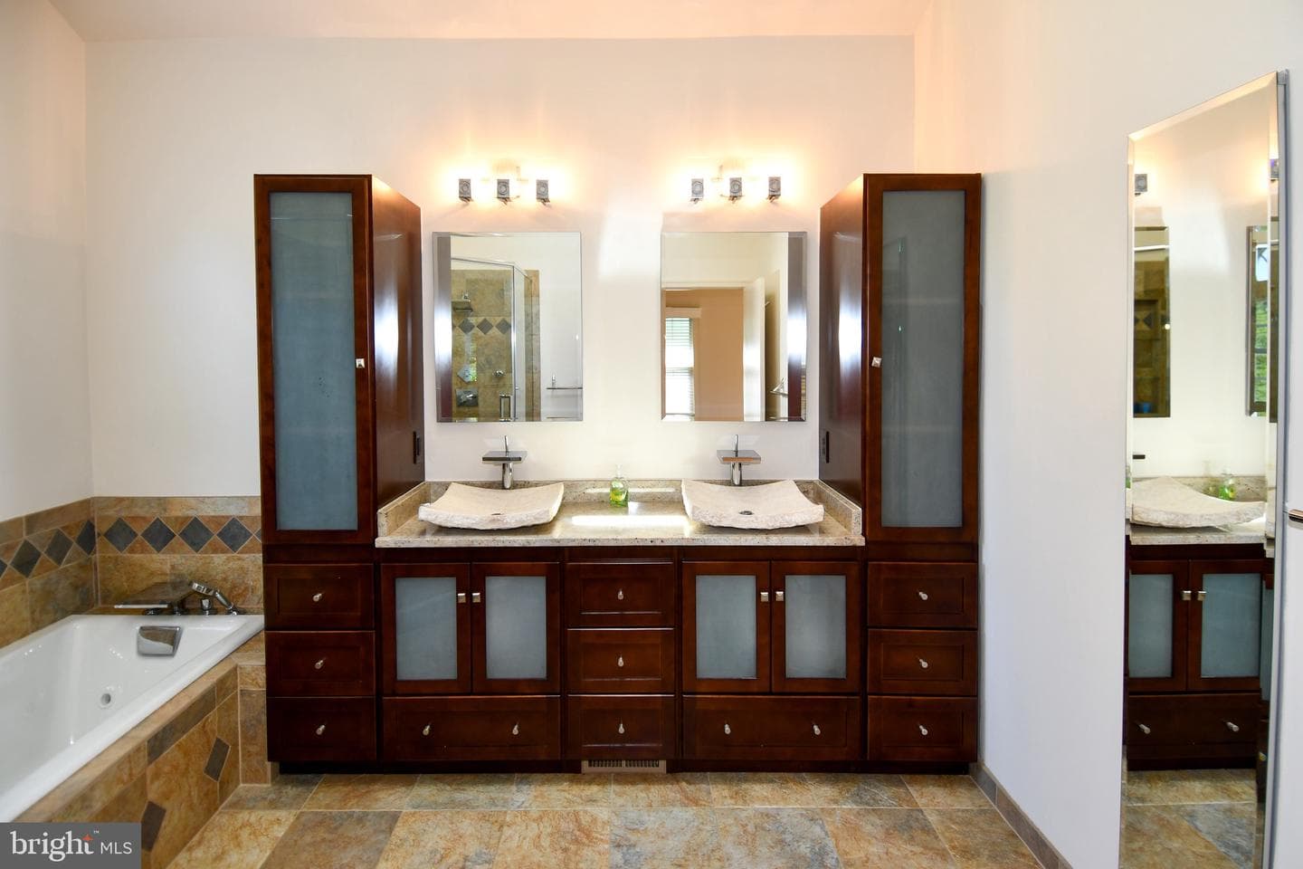 11061 Tottenham Lane photo 48