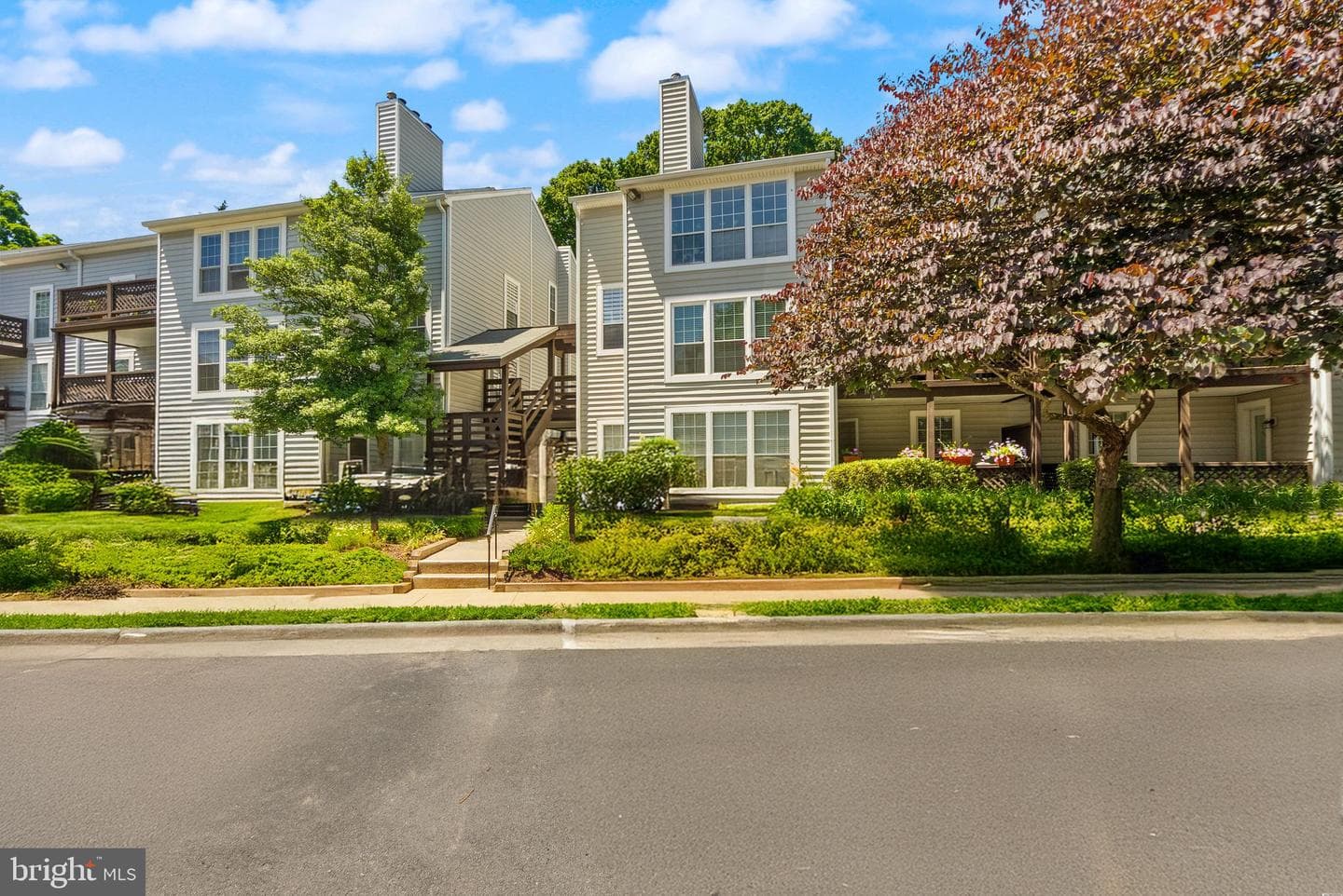 10158 Oakton Terrace Road photo 2