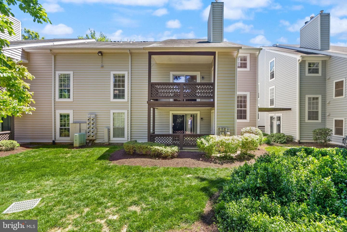 10158 Oakton Terrace Road photo 30