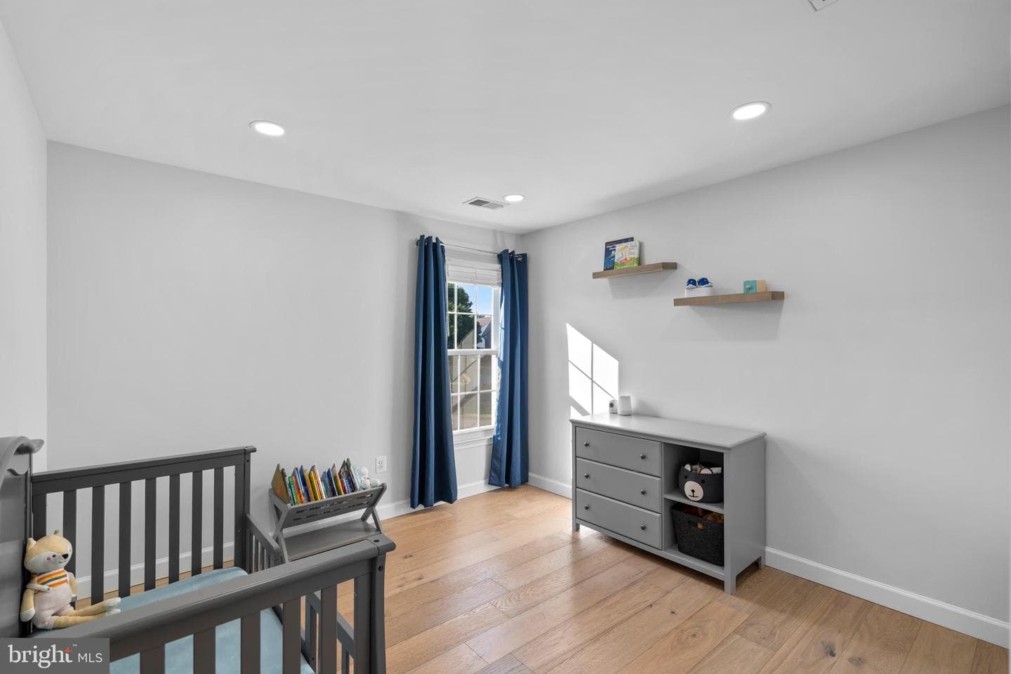 4689 Brentwall Court photo 35