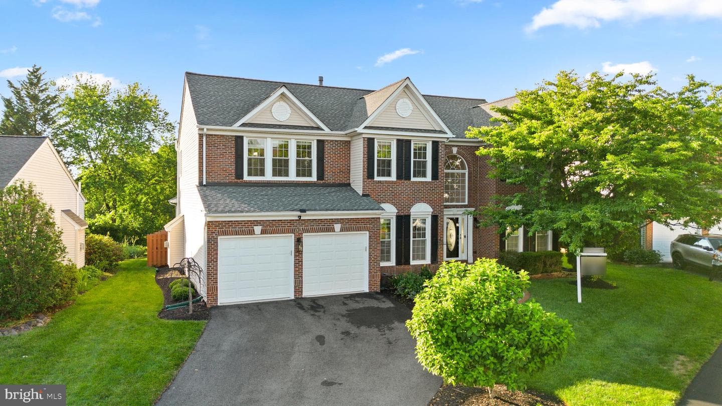 4689 Brentwall Court photo 44