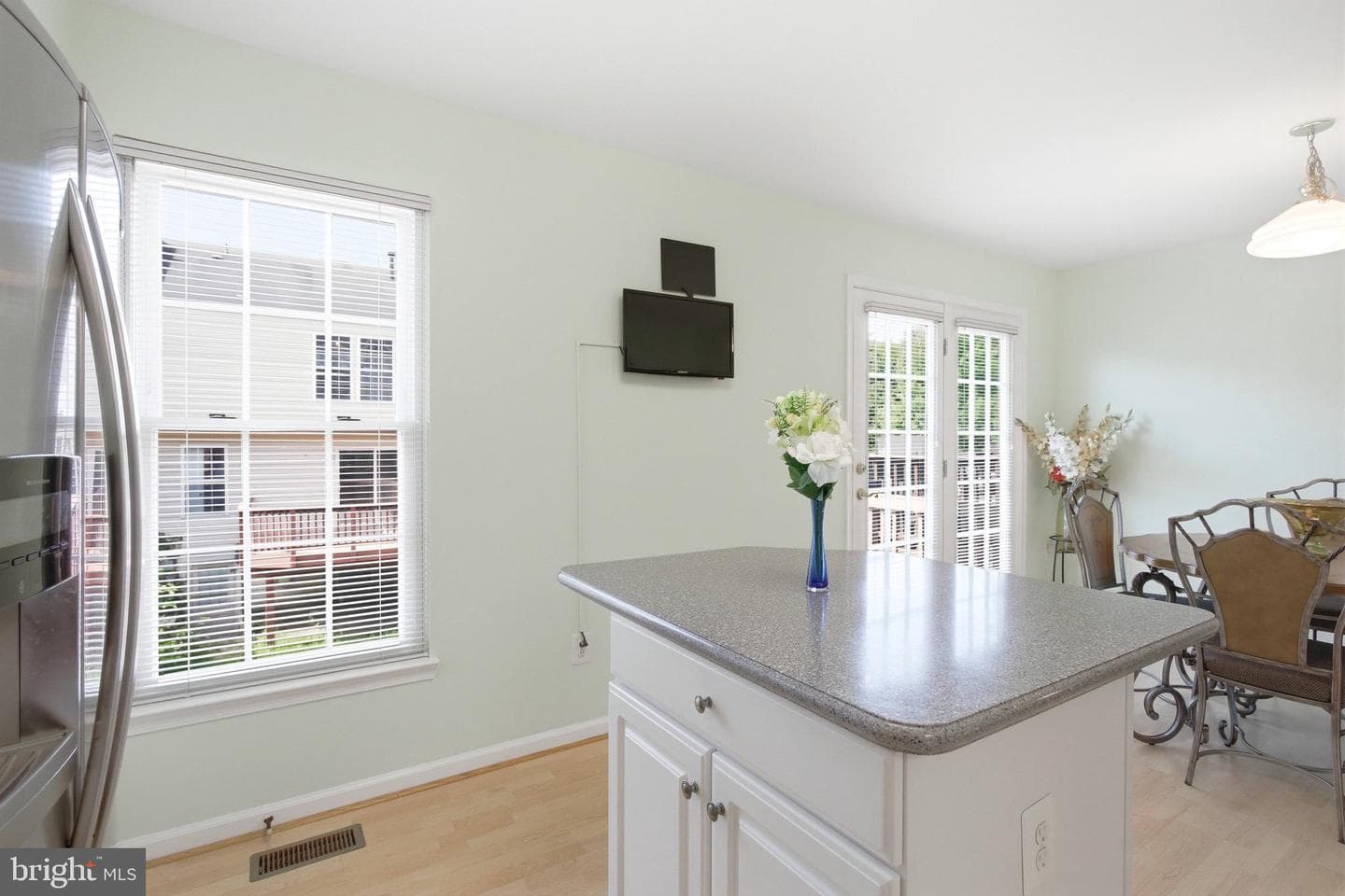 6397 Stagg Court photo 7